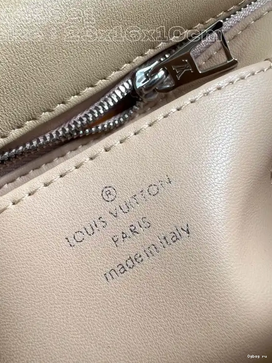 LOUIS VUITTON Pico GO-14-23*16*10 0522